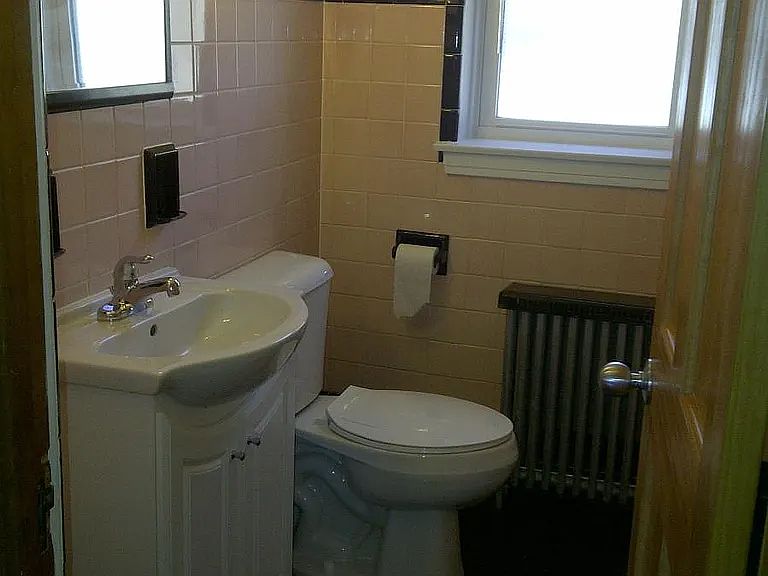 bathroom (newly painted to match tile)