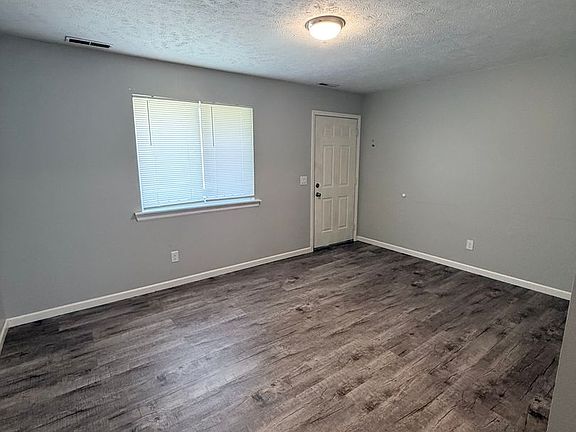 4th image of 1619 Milligan Hwy #12