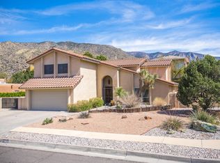 1800 Valdez Dr NE, Albuquerque, NM 87112