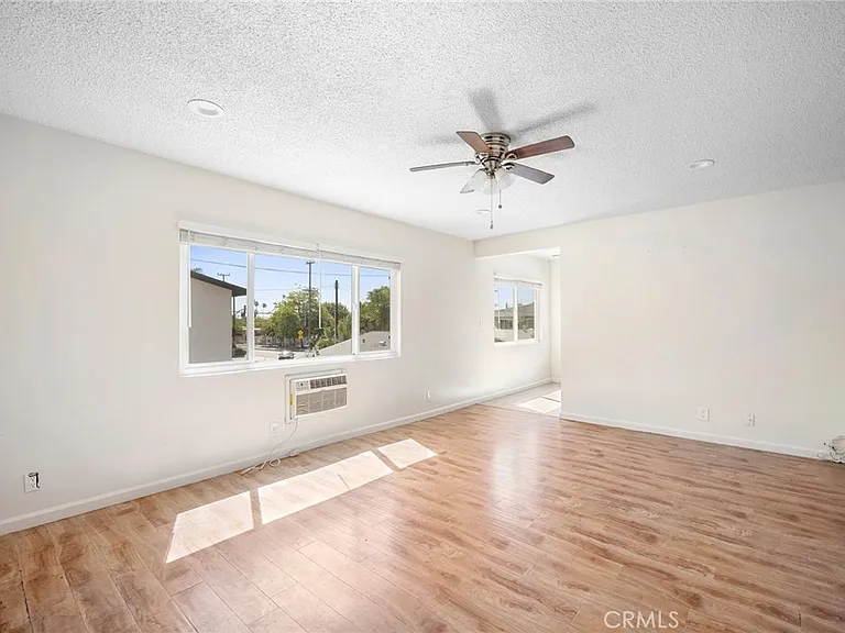 6915 Coldwater Canyon Ave — Photo 5