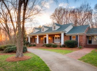 4912 Hackamore Rd, Greensboro, NC 27410