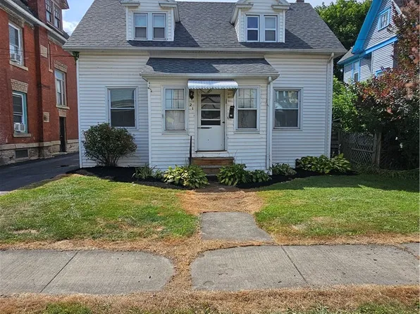 21 Manhattan Ave, Batavia, NY 14020