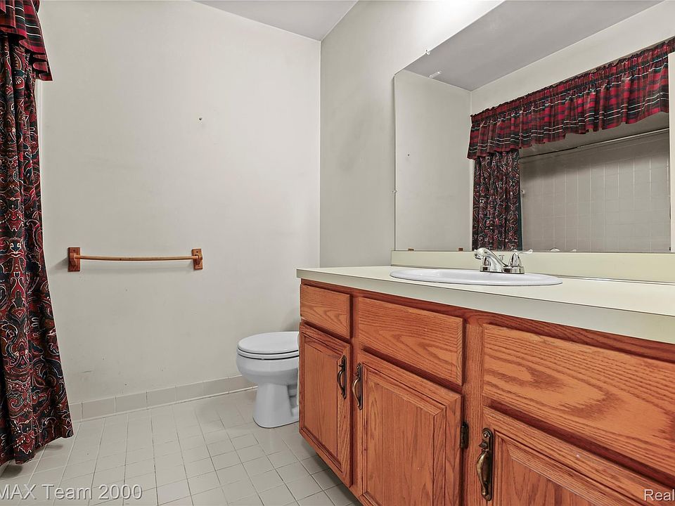37424 Stonegate Cir, photo 14