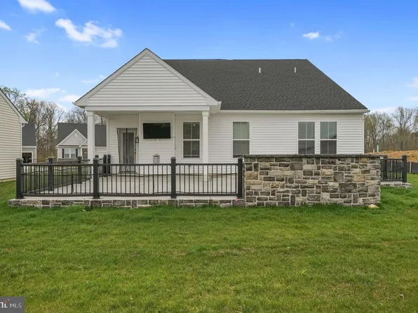 614 Virdin Dr, Smyrna, DE 19977