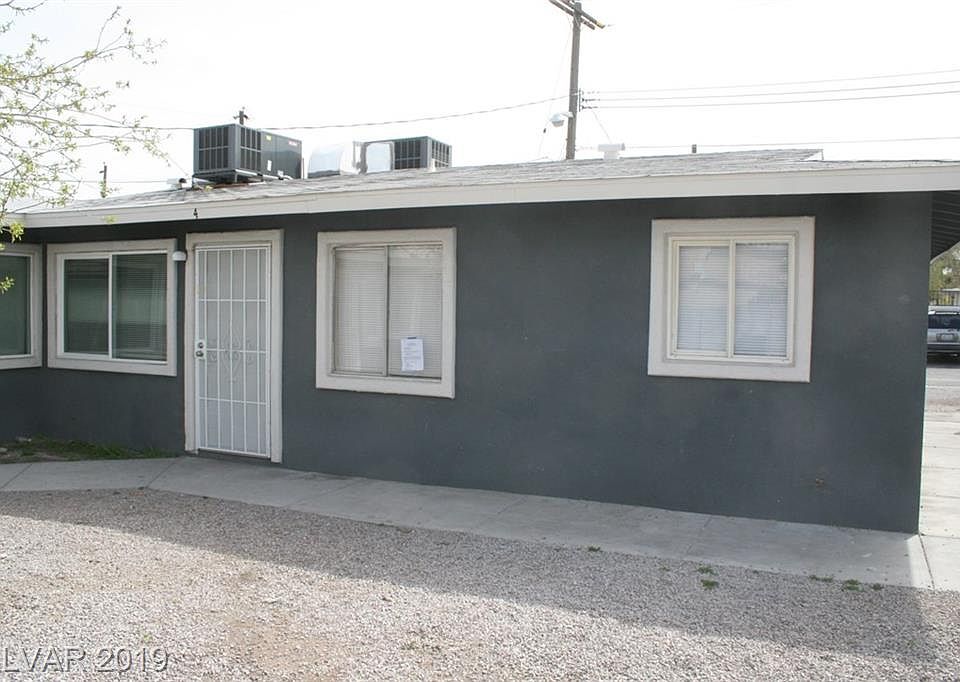 1st image of 2616 E Mesquite Ave APT 4