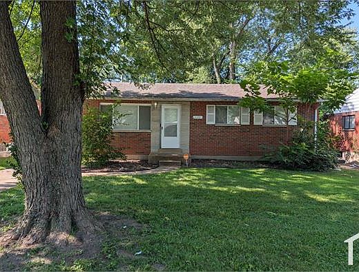 1st image of 1122 Prigge Ave
