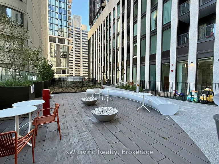 238 Simcoe St #2906 — Photo 25