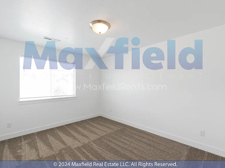 4163 W 1650 N — Photo 22