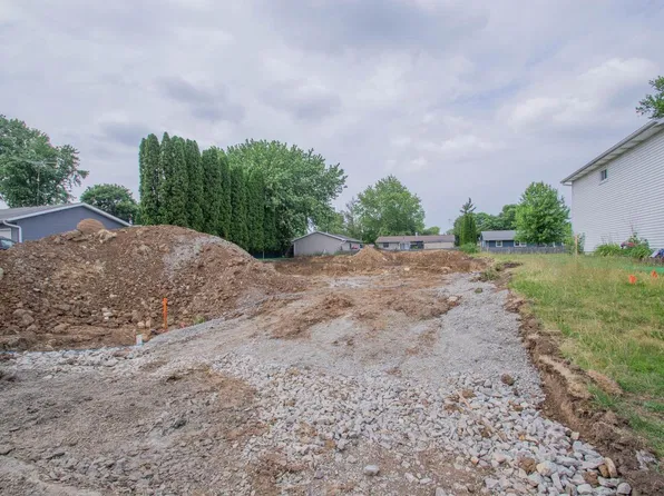 1214 OAK STREET, Watertown, WI 53098