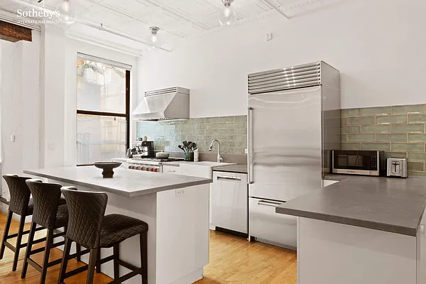 Rented by Sotheby's International Realty | media 3