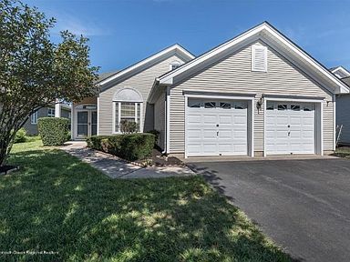 Detached White Garage L Overhead Door On Extreme Makeover Home Edition In 2020 Extreme Makeover Home Edition Overhead Door Overhead Garage Door