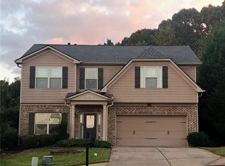 2392 Newbury Oaks Ct, Lawrenceville, GA 30044