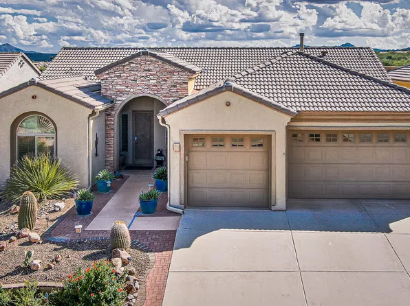 2007 W Cactus Run Dr, Green Valley, AZ 85622