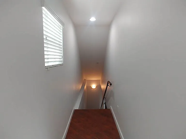 Almeria Townhomes — Photo 120
