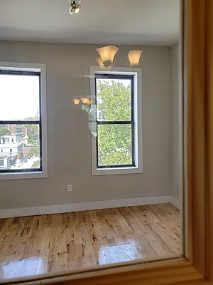 Rented by Signature Property Realty | media 23