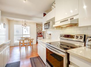 14980 101a Ave #210, Surrey, BC