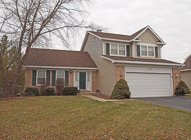 Huntcliff Rd — Photo 1