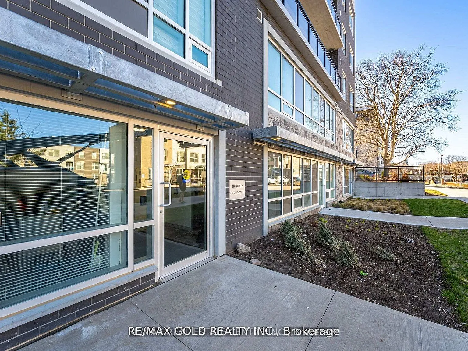 2 bed, $2,100 — Photo 2