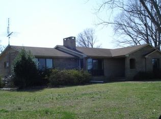 243 Valley Rd, Lawrenceburg, TN 38464
