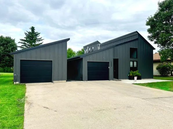 1953 Cecilee St, Worthington, MN 56187