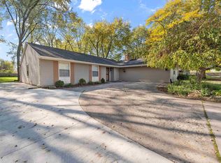 3716 Trier Rd, Fort Wayne, IN 46815