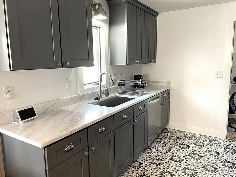 46 Highland Ave — Photo 35
