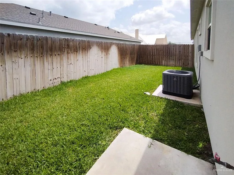1000 N Kentucky St #1 — Photo 10