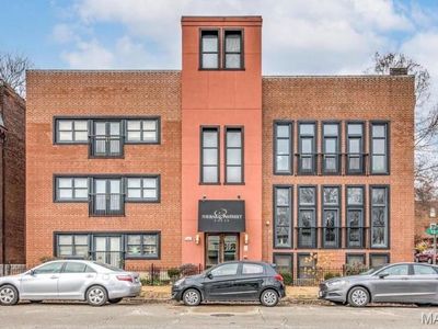 2401 S 12th St APT 206, Saint Louis, MO, 63104