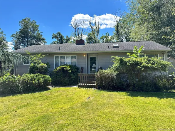 101 New Valley Road, New City, NY 10956