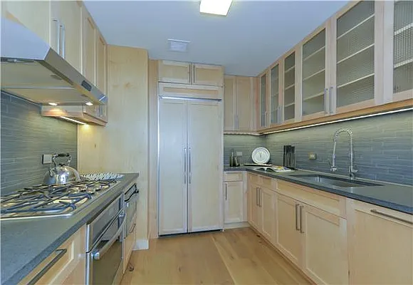 Rented by Nancy Packes Inc. | media 36