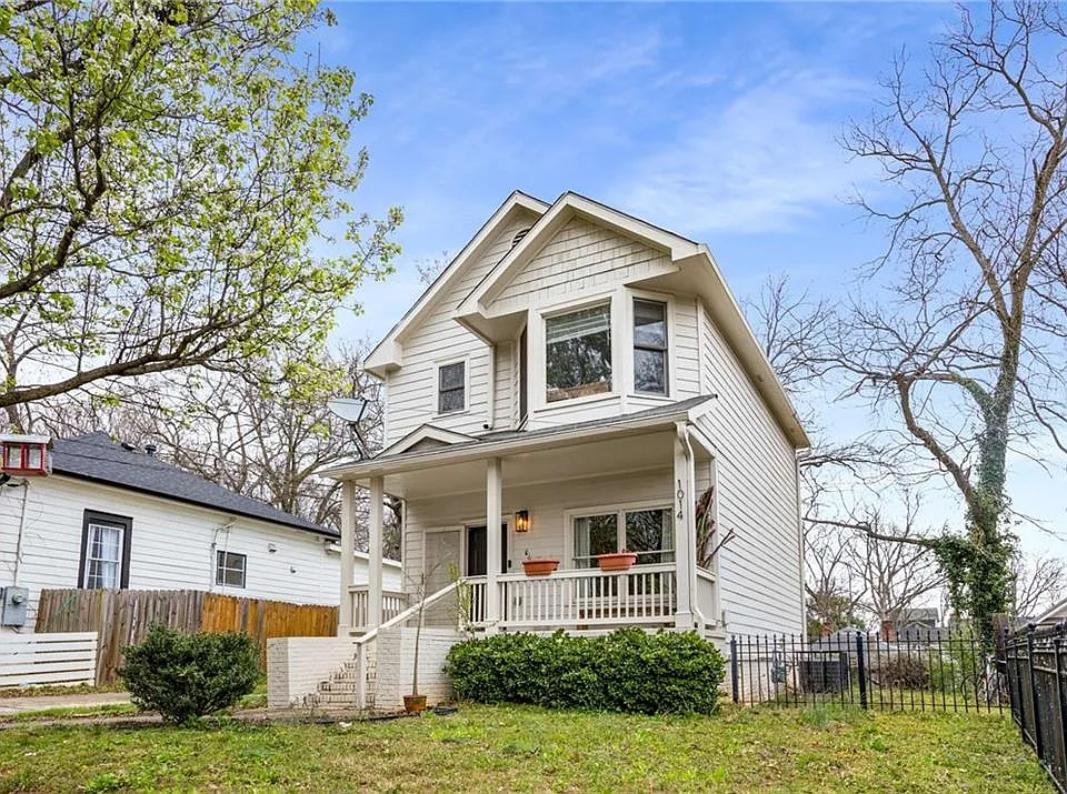 1014 Fern Ave SE