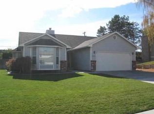 1488 Oxford Ave, Richland, WA 99352