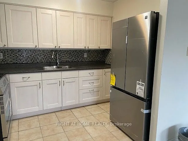 2 bed, $2,500 — Photo 4