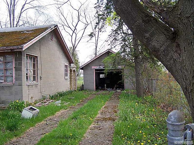 2nd image of 437 101st St