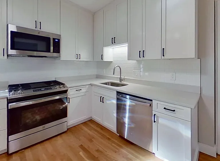 57 Hemman St #1L — Photo 2