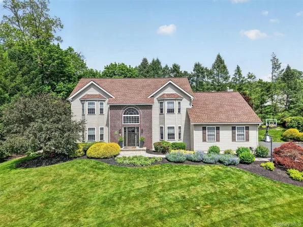 105 Jessica Court, Cornwall, NY 12518