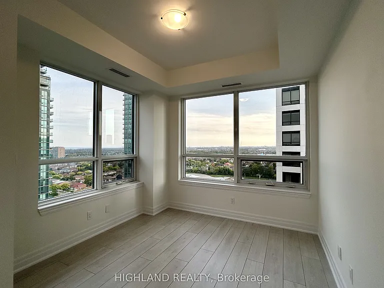 30 Elm Dr W #1808 — Photo 8