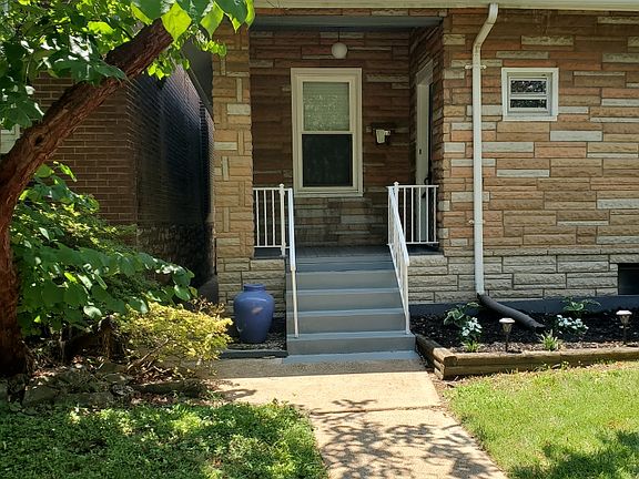 2nd image of 5218 Gresham St