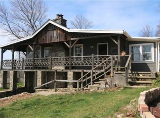 14 Ticonderoga Rd, Carmel, NY 10512