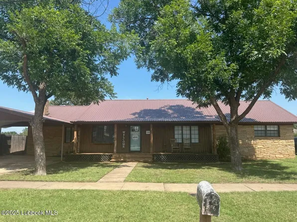 120 N Ave S, Post, TX 79356