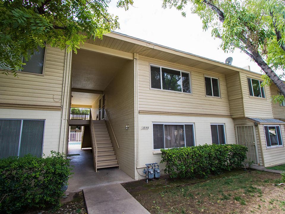 1st image of 2559 W Rose Ln Unit 211