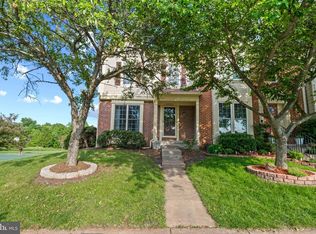 43561 Plantation Ter, Ashburn, VA 20147