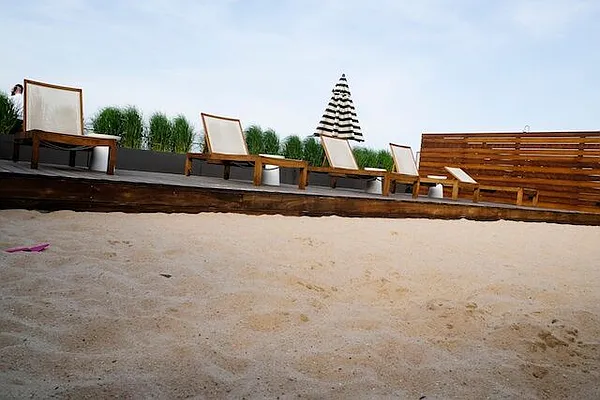 Rented by Halcyon Management Group LLC | media 27