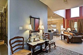 2nd image of 5612 English Oak Dr