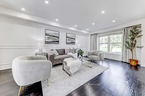 76 Gas Lamp Ln Photo 1