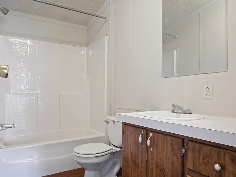 4659 Old Sparta Rd — Photo 10