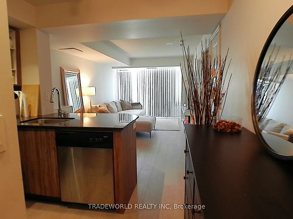 3rd image of 75 Liberty St #1205