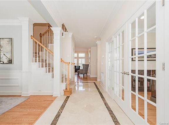 2nd image of 4700 Heatherton Pl
