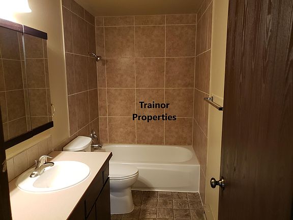 Bath room main floor