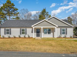 811 E Mills Dr, Landis, NC 28088
